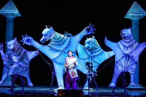 Reveling in Mozart's Magic: The Metropolitan Opera's Stunning 2023 Production of The Magic Flute